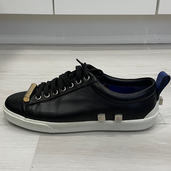 Stuart Weitzman Galaxy Aoki Black Leather Sneakers Size 8 - Picture 16 of 16